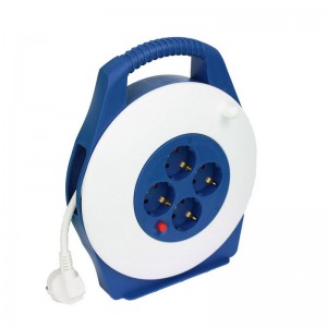 Alargador enrollacable extensible IP20 TAYG 4 tomas 3x1.5mm con termostato 3.200W 10 metros